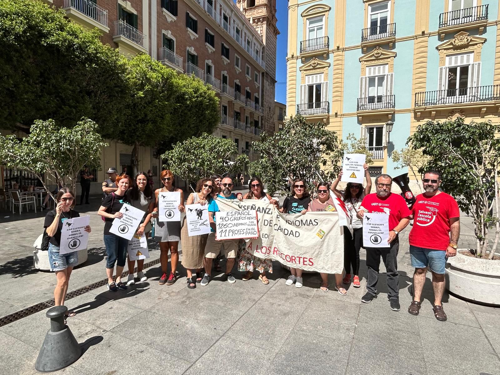 UGT FELICITA EL PROFESSORAT DE EOI PER LA SEUA LLUITA